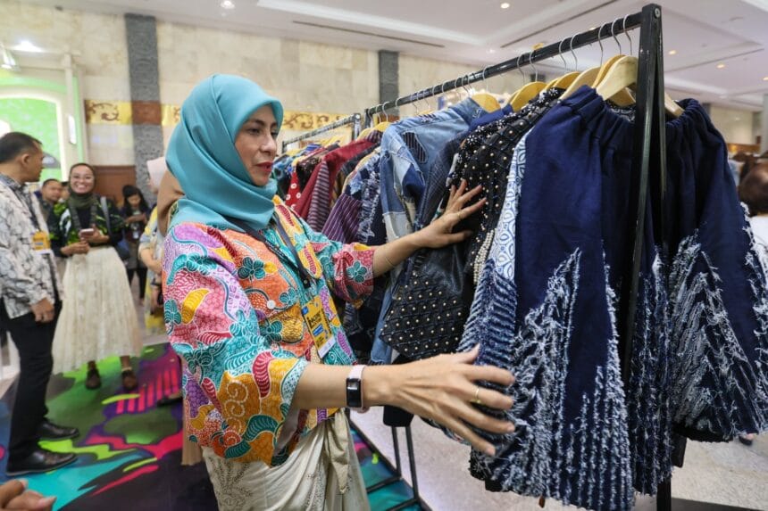 Bersinar di INACRAFT 2024, UMKM Binaan PLN Curi Perhatian